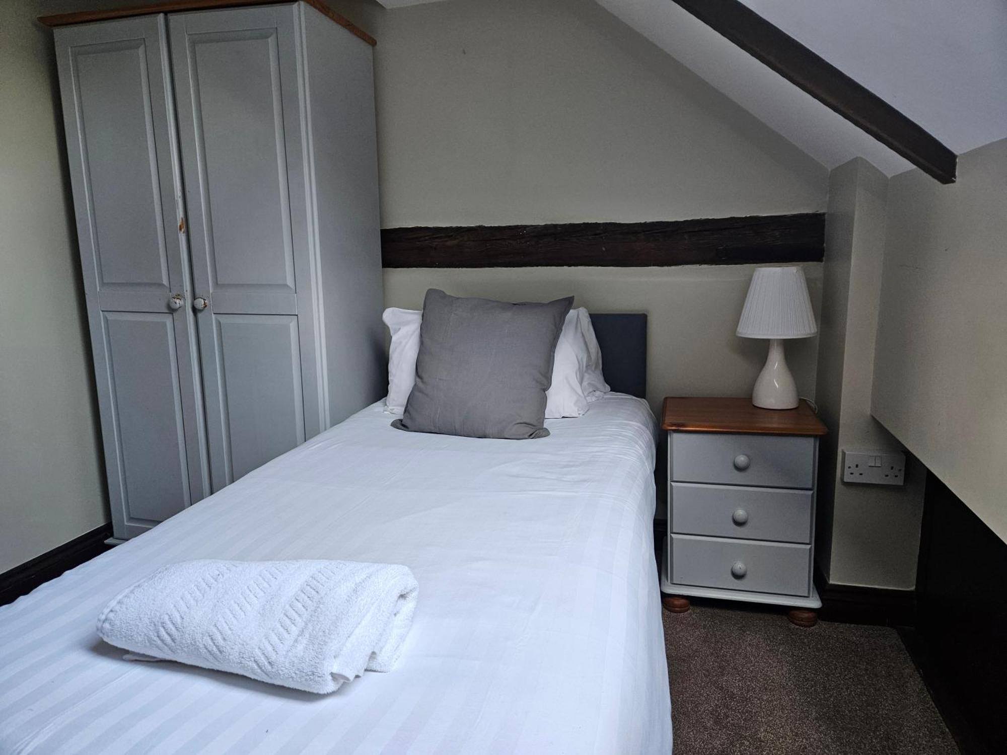 The Swan Inn Hilborough Εξωτερικό φωτογραφία